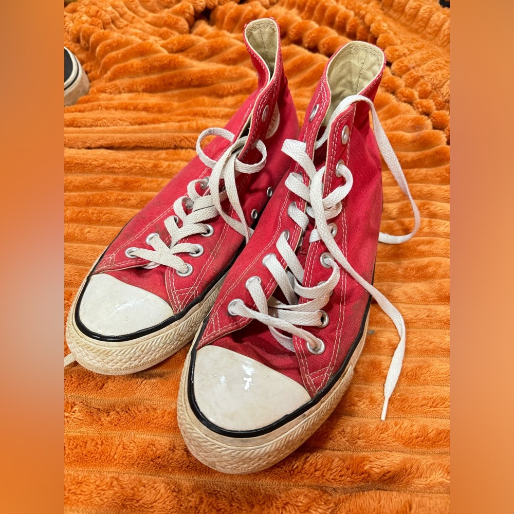 Converse high top